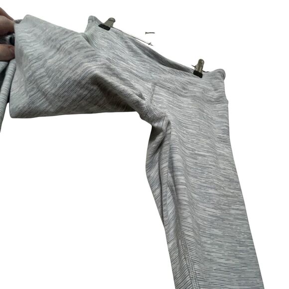 Lululemon Wunder Under High-Rise Women's Size 4 Yoga Workout Stretch Athleisure - Picture 6 of 11